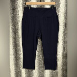 Tek Gear Navy Capri length Leggings